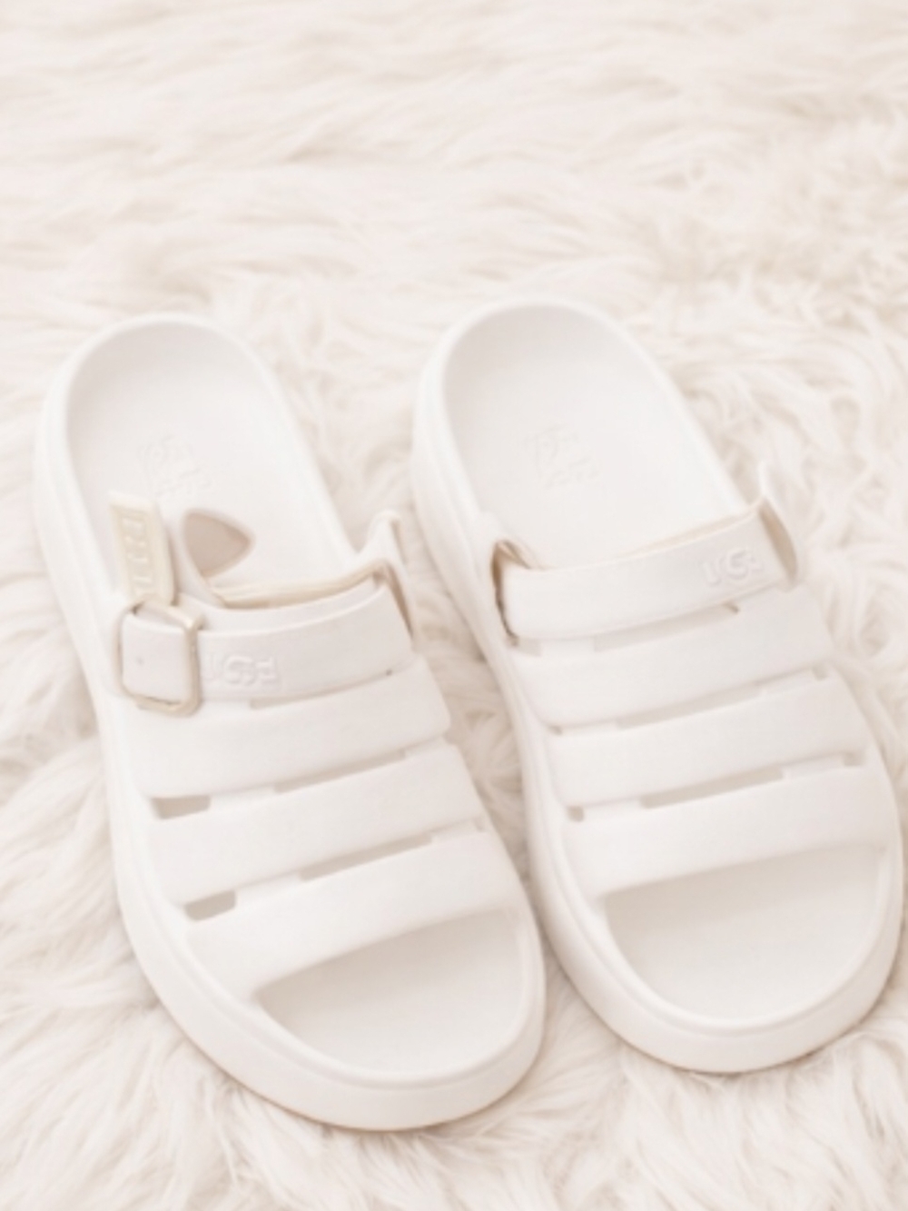 UGG Sport Yeah Sandals